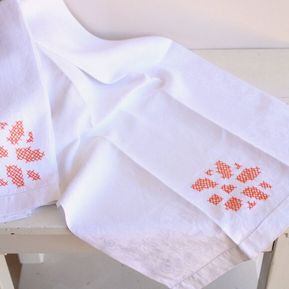 Vintage White Linen Damask Towels With Orange Cross Stitch, Set Of Hand Towel - Picture 6 of 13